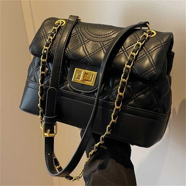 

evening bags small design embroidered thread bag summer new women's popular fashion chain crossbody one shoulder bucket 230704