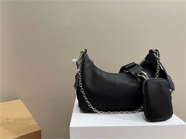 

luxury designer crossbody bag 6 color nylon shoulder bag travel women shopping fashion women's tote classic underarm bag size 21cm