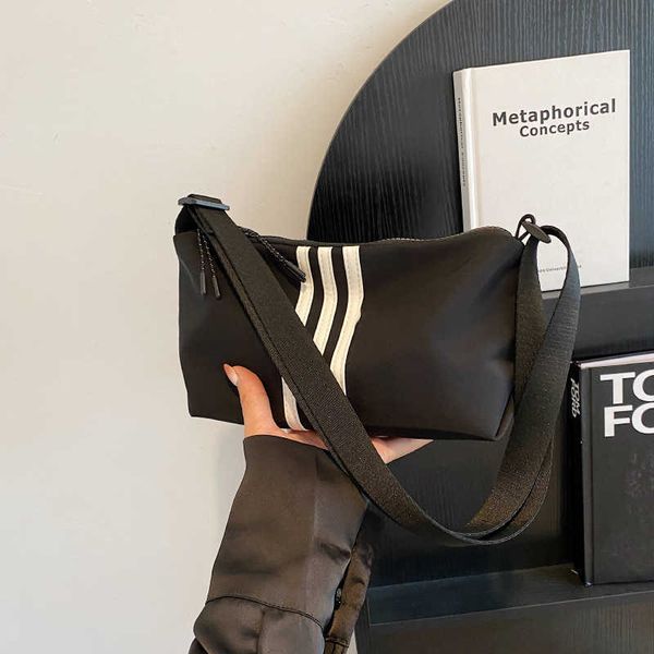 

new single nylon fabric bag for women's large capacity summer versatile one shoulder crossbody bag texture pillow bag