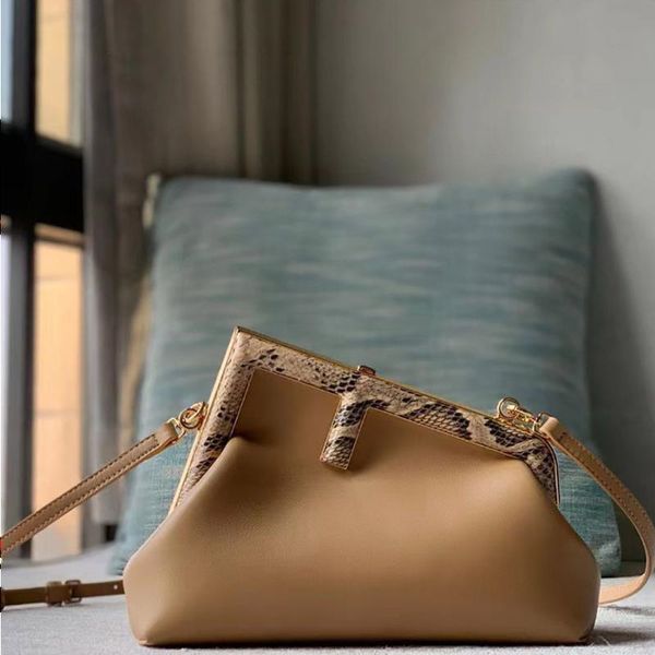 

lm40156v designer handbag genuine leather clutch bag 26cm luxury crossbody bag delicate knockoff shoulder bag with box yf003 ffiue