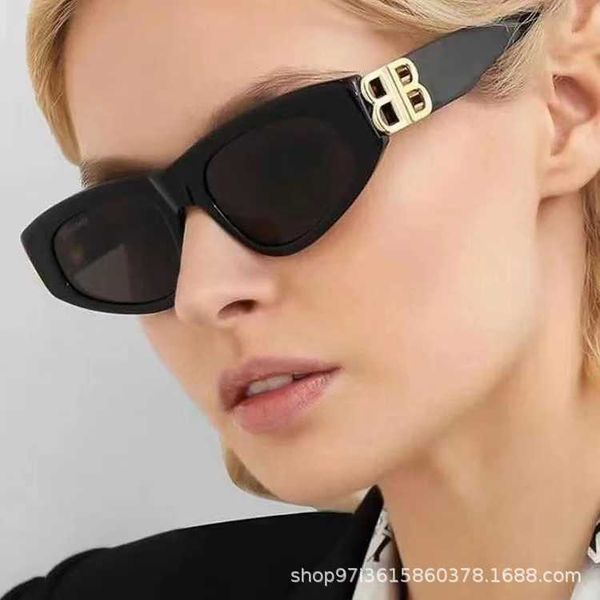 

wind women korean triangle cat eye sunglasses hip-hop fashion high sense sunglasses, White;black