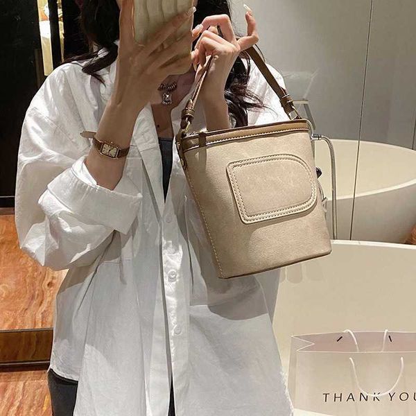 

evening bags denim bucket bag women's summer small trendy niche design shoulder korean version crossbody 230704