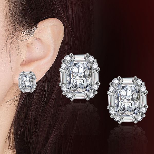 

luxury 925 sterling silver 18k white gold-plated moissanite stud wedding engagement stud earring women studs diamond simple 3 carat rock sug, Golden;silver