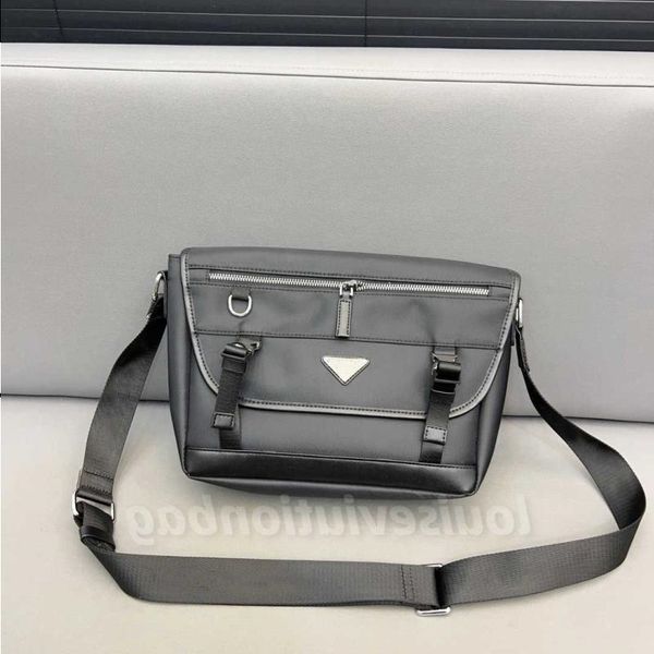 

lm40156v fashion designer crossbody bags mens briefcases brand messenger shoulder bags new black purses ladies envelope bag zipper qmvi
