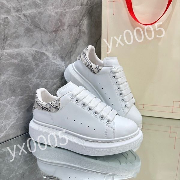 

new qulity mens womens chaussures shoe beautiful platform casual sneakers designers shoes leather solid colors shoe xsd230420, Black