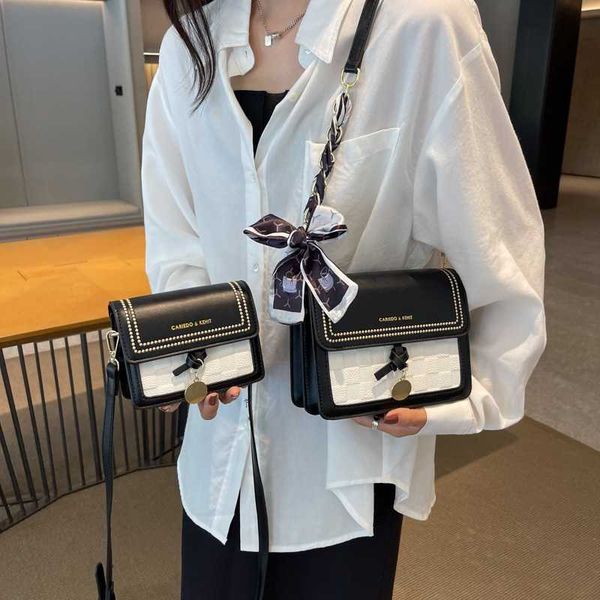 

new evening bags westernized small bag for women's summer trendy and versatile one shoulder diagonal cross with contrasting color squar