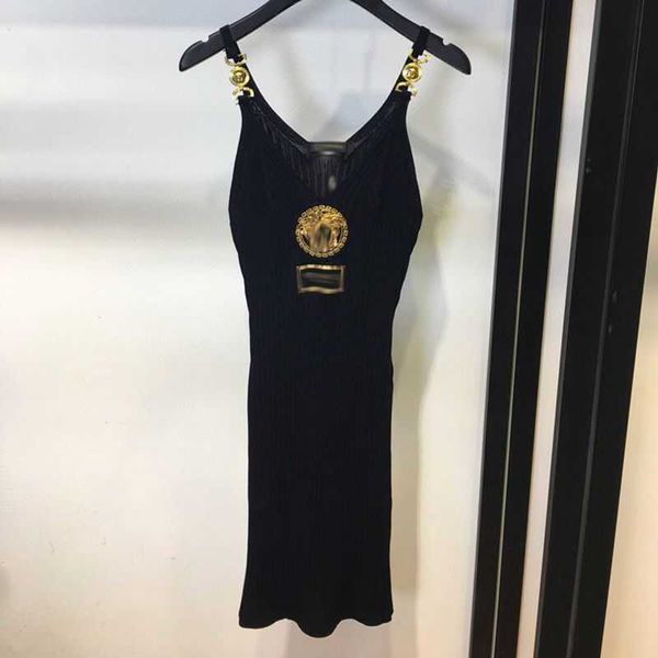 

luxury skirts womens dress medusa metal buckle strap dresses designer skirt slim fit stretch underwear spicy girl skirt, Black;gray