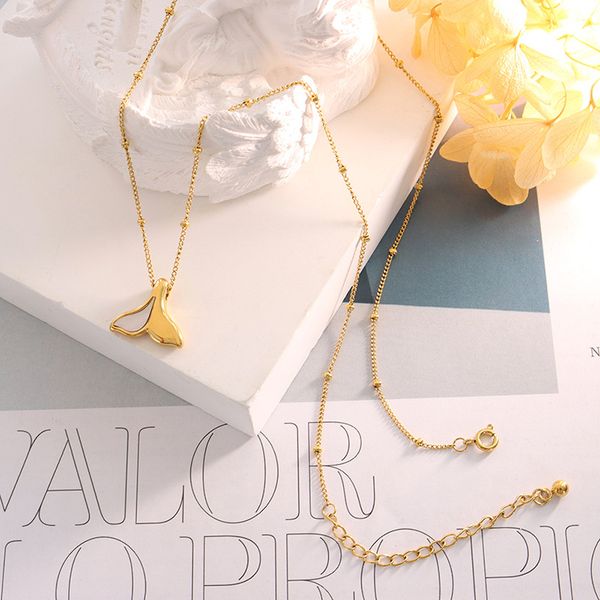 

europe and the united states ins style niche design sense of fashion accessories everything human fishtail pendant inlay white sea shell nec, Silver