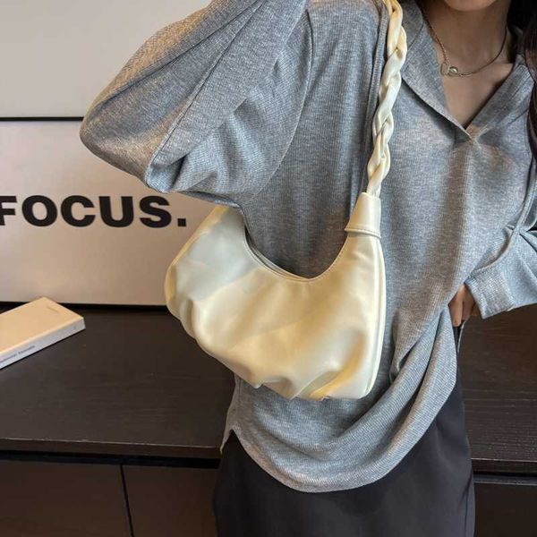

lady evening bags simple pleated large capacity bag for women summer niche fashion dumplings commuting to work underarm 230704