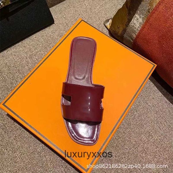 

slippers beach h classic sandal designer oran classic women's summer leisure slipper flat bottom 2023 girl fashion leather sandals blac