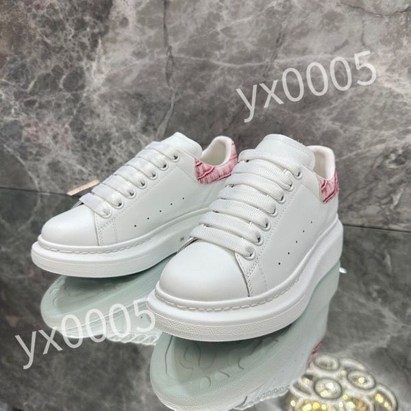 

2023 new qulity mens womens chaussures shoe beautiful platform casual sneakers designers shoes leather solid colors shoe xsd230420, Black