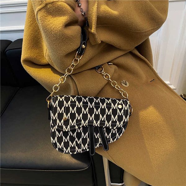 

tote autumn/winter new niche design women's bag commuter bag versatile underarm bag crossbody high-end feeling western style saddle bag