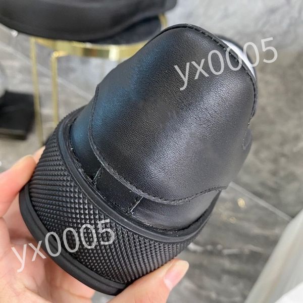 

2023 designers shoes casual mens women white leather platforms black outdoor sneakers fashion outdoor shoe xsd230417