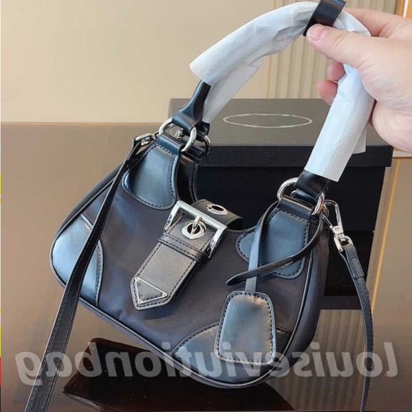 

luxurys designer bag women bags handbag crossbody leather purse moon bag fashion shoulder lady the tote wallet half moon handheld underarm b