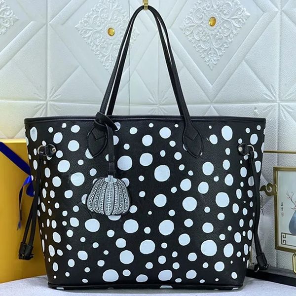 

mt totes 23ss yk never shopping bag designer polka dots mm tote women yayoi kusama composite bag with zipped pouch leather shoulder bags dhg