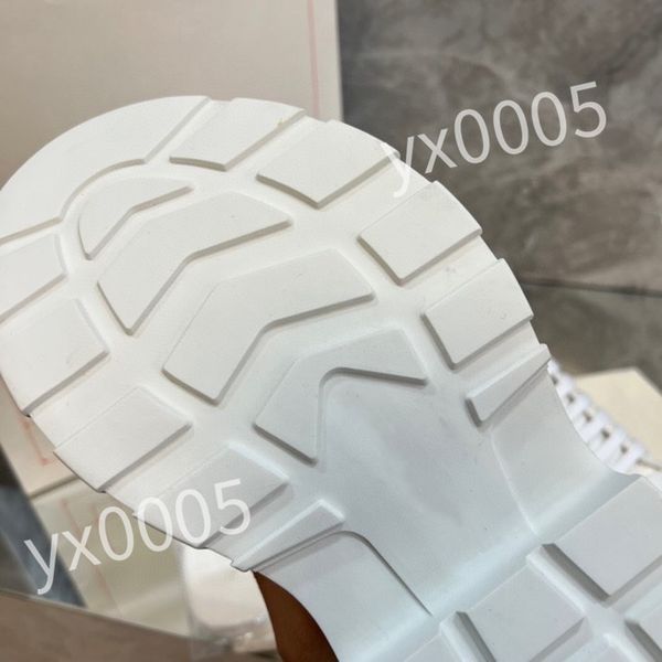 

2023 new luxury designer sneaker shoes casual shoe outdoor sneakers mens leather white platforms with pinks black size women xsd230416