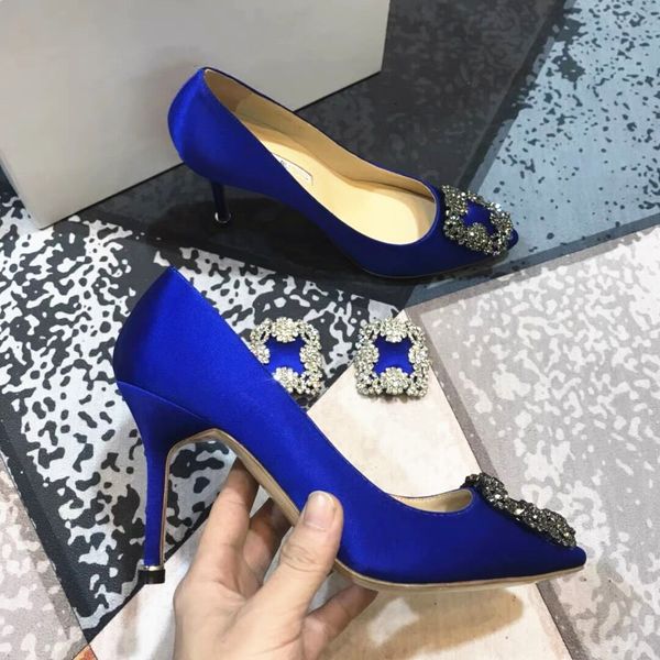 

wedding shoes designer high heels pointed shoe classics brand blue black red silk pumps with snowflake buckle 6cm 8cm 10cm thin heels woman