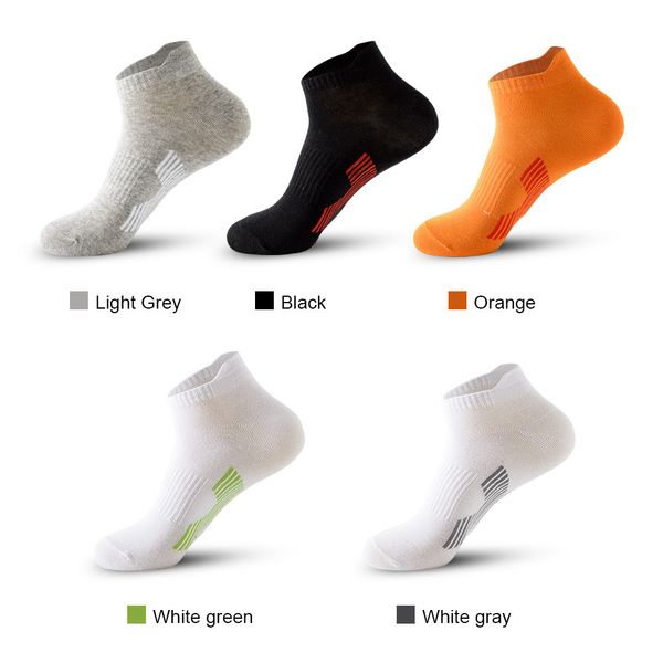 

men's sports socks with straight drop for the first order, Black