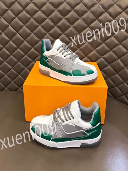 

2023 new luxurys designer men women casual shoe triple white black sneakers gomma leather trainer printed platform trainers shoes wd230602
