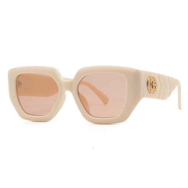 

5240 new ins women's big frame fashionable sunglasses, White;black