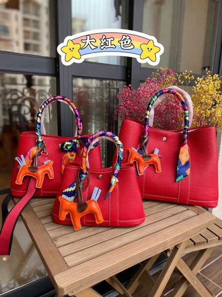 

classic hemrres tote bags garden party lichee grain layer cow leather garden bag women's handbag guangzhou ydh7