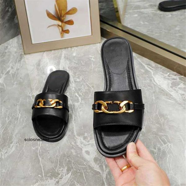 

summer casual slippers men and women valentinoly sandals beach slippers herringbone slippers fashion outdoor home luxury cartoon g4s8, Black
