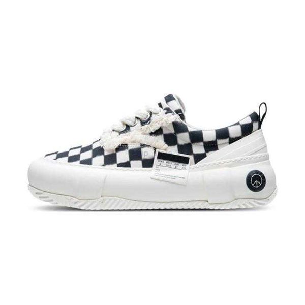 

2023 new xvessel vanness wu same chessboard canvas beggar shoes for men and women high soled casual shoes, Black