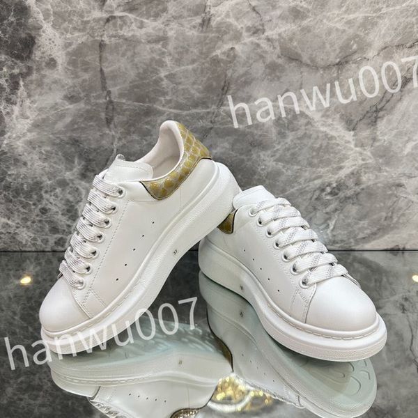 

2023 luxury designers casual shoes platform double sneakers women womens for white sneaker trainers triple for youth polychrome xsd221105, Black