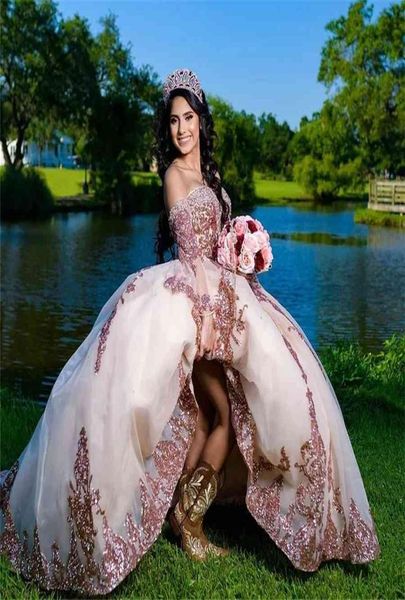 

2021 champagne sparkly ball gown quinceanera dresses bridal boutique sweetheart sequines applique sweet 15 16 dress party wear3102063, Blue;red