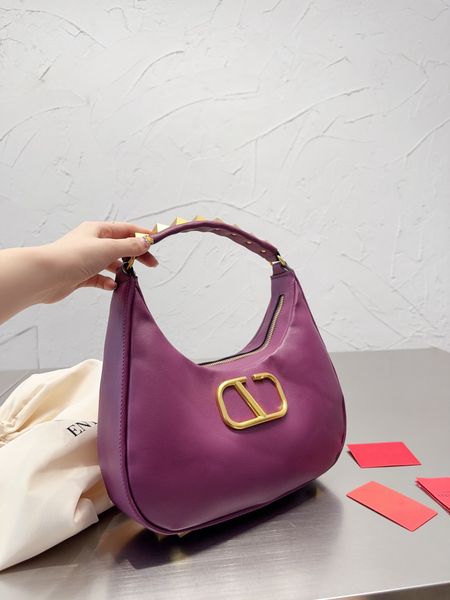 

luxurys handbags cleo hobo designer crossbody bag womens tramp leather shoulder bags sacoche pochette purses lady underarm messenger bags