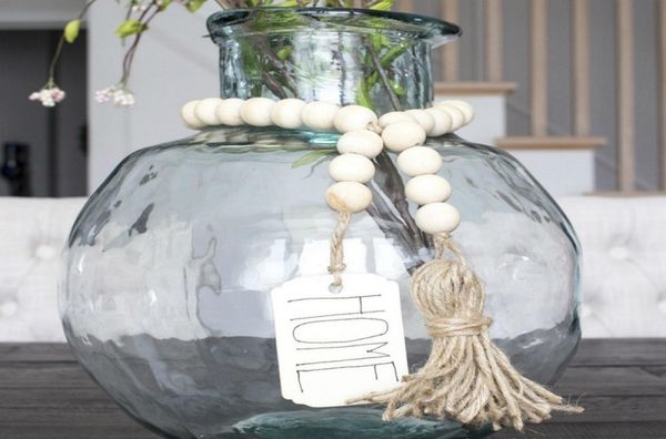 

wood bead garland with tassels and diy tag ecofriendly natural handmade northern europe style farmhouse decoration3408136
