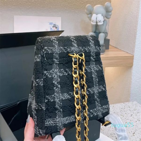 

2023 new fashion designer backpack bag letter luxury backpack felt bookbags women book travel bags fashion all-match large capacity trend ba