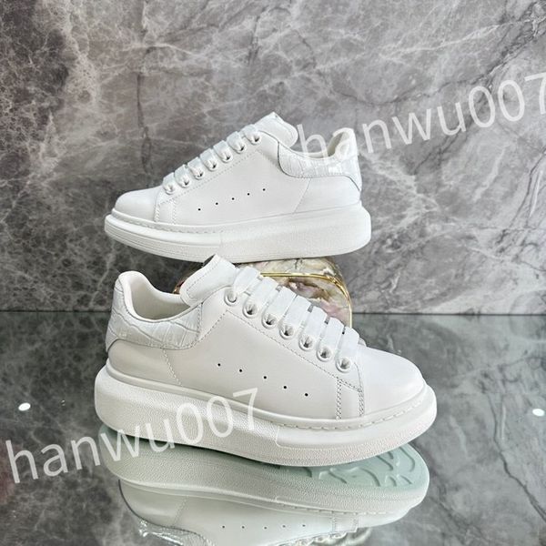

new luxury designer shoes thick sole elevated couple shoes leather canvas women's shoes casual breathable short boots sizes 35-46 xsd22, Black
