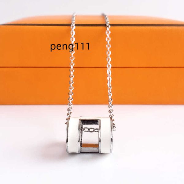 

luxury designer classic h pendant necklaces ladies silver letter necklace luxury design jewelry colorfast hypoallergenic