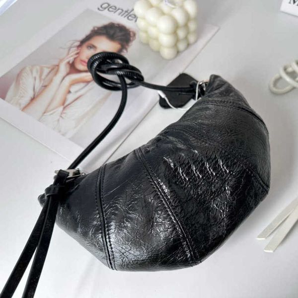 

cross body designer shoulder bags luxury oil wax casual cow horn handbags hobo bags women's leather designer dumpling bags 230615