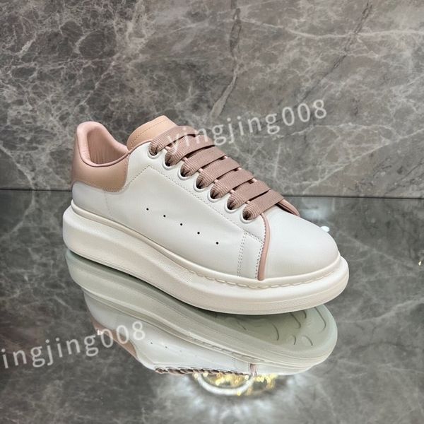 

2023 new luxury designer trainer casual shoe for men womens the four seasons white natural black mens sports classics sneakers xsd230419