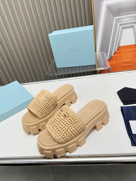 

designer lady leather sandals rubber sandal womens fisherman platform slides triangle metal logo slippers 0702, Black