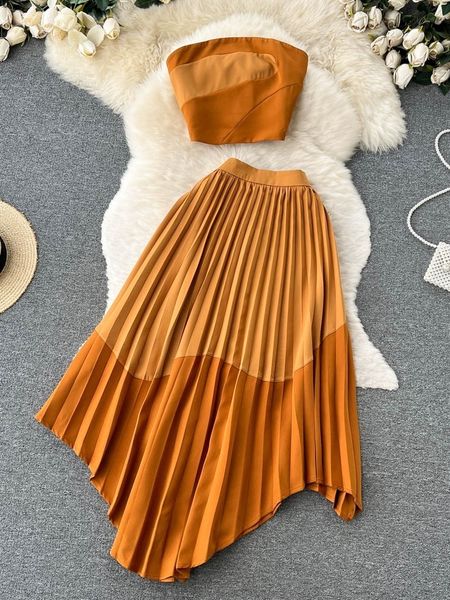 

two piece dres strapless skirt sets contrasting slim short pleated midi suits summer fashion female pieces 230705, White