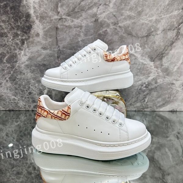

new luxury man woman leather trend sneakers sporty shoes white black casual shoe rubber sole trainer sneaker size 35-46 xsd230420