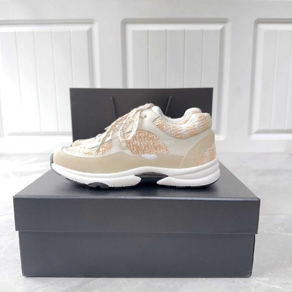 

channel shoes 7a 2023 early spring new designer casual fashion channel sneakers womens luxury lace-up sports shoe new trainers classic sneak, Black