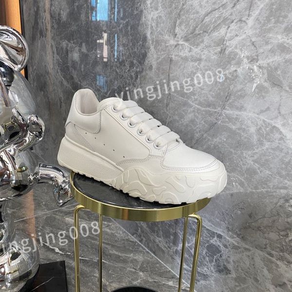 

2023 new luxury designer trainer casual shoes for men womens the four seasons white natural black mens sports classics sneakers xsd230418