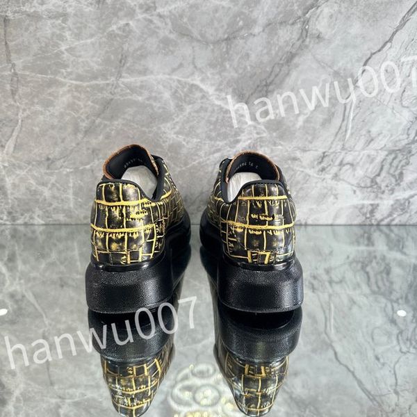 

2023 new luxury designer shoes thick sole elevated couple shoes leather canvas women's shoe casual breathable short boots sizes 35-46 x, Black