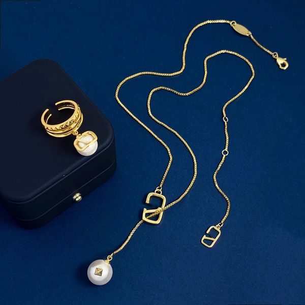 

designer jewelry sets v letter necklace retro earrings stud charm women luxury bracelet party earring wedding charms woman n12, Black
