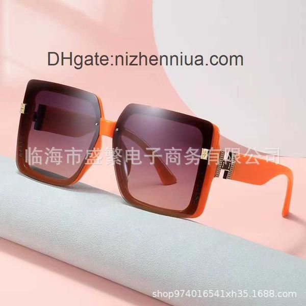 

aher max luxury designer brand large frame women's sunglasses version fashion trend resistant sunglasses h family square sunglasses, White;black