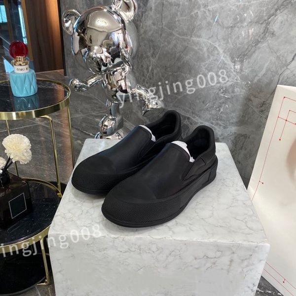 

2023 mens sneakers shoes fashion classic designer casual versatile mens outdoor driving airport walking xsd230417, Black