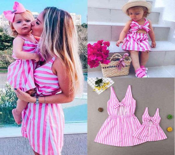 

mother daughter summer striped dress family matching women kid girls clothes sleeveless strap bowknot kneelength beach dress y1122424296, Blue