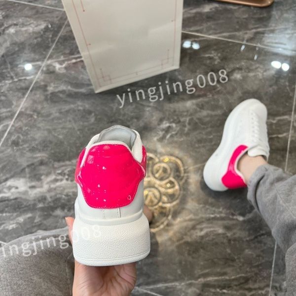 

new luxury designer men's fashion training shoes women's four seasons youth shoes fashion travel little white shoes couple shoes x, Black