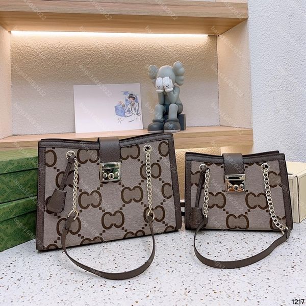 

padlock bag women one shoulder crossbody bag designer handbag key lock and metal back chain chain bag envelope bag tote messenger bag gg lea