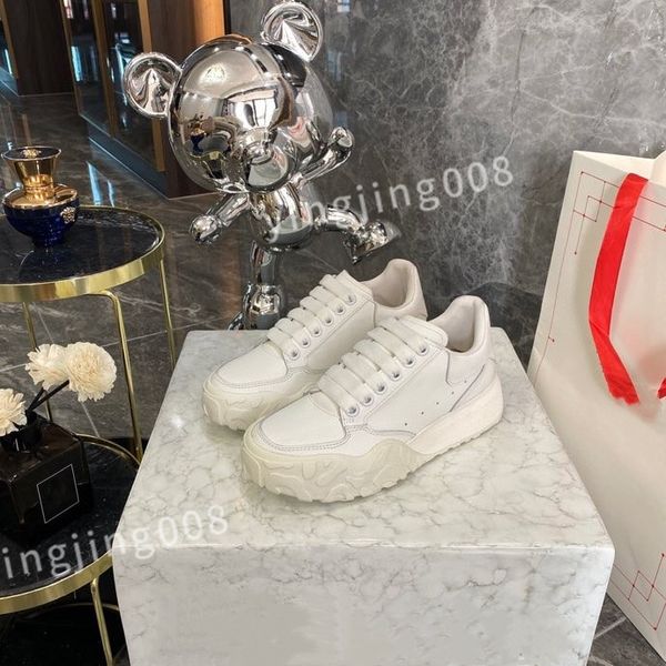 

new luxury designer trainer casual shoes for men womens the four seasons white natural black mens sports classics sneakers xsd230418