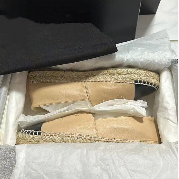 

pure original small fragrant wind fisherman shoes women leather flat grass embroidery patchwork color retro slip-on lazy shoes woman, Black